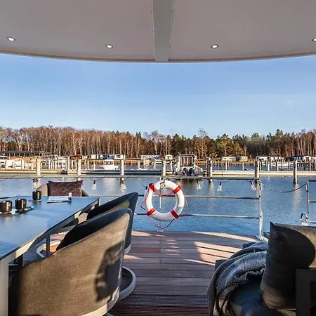 Сasa de vacaciones Floatinghouse Am - Lp8 Peenemunde